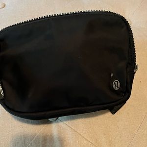 Used Lululemon Beltbag
